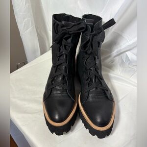 ALL BLACK Brand ANTHROPOLOGIE Womens leather Camper Moto Bootie Size 37 1/2 US 7